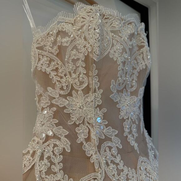 NWOT BRONX AND BANCO Maraya Blanc Lace Mini Dress - Picture 13 of 15